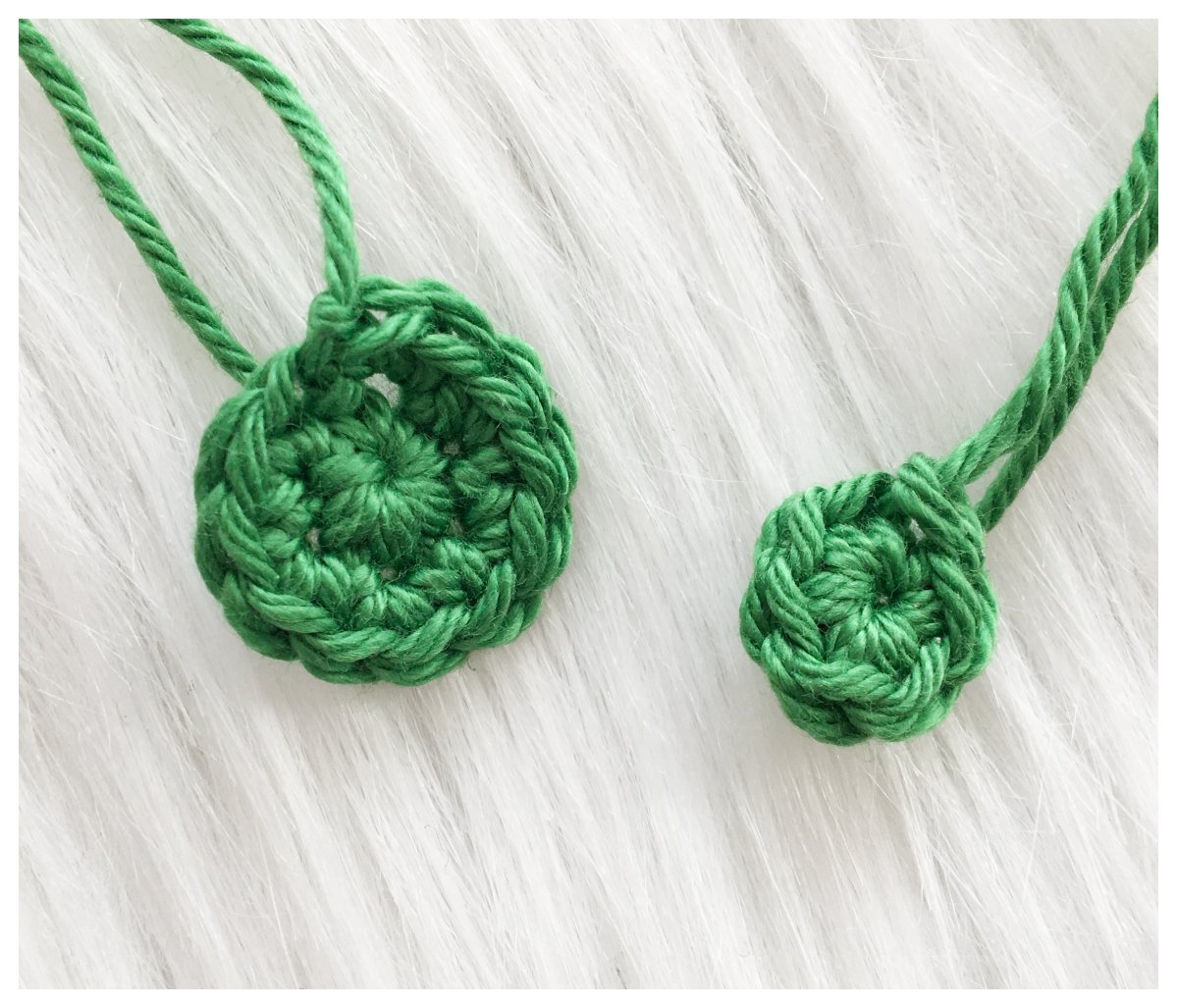 Blog-Inhaltsbild für 'Krokodino Konrad, kostenlose Häkelanleitung'